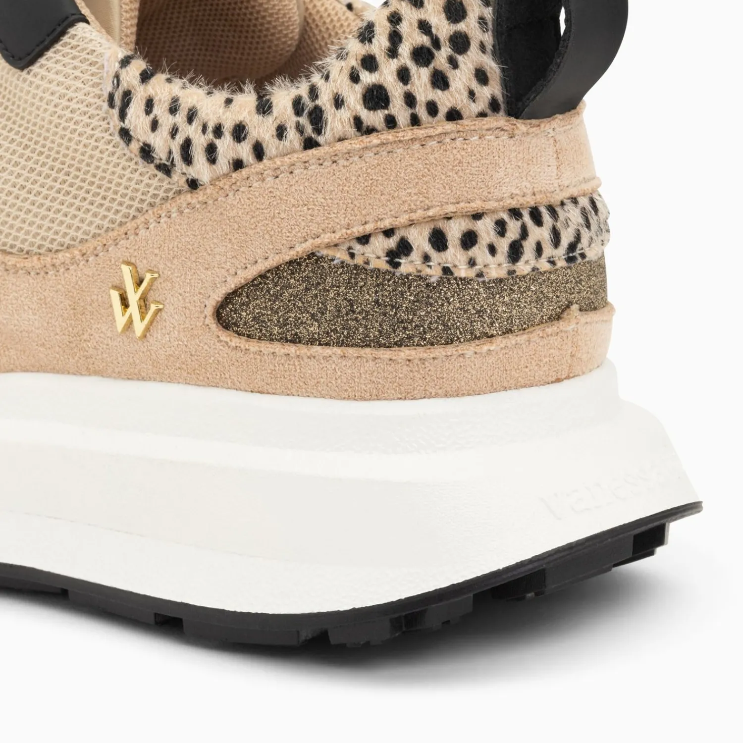 Vanessa Wu Sneakers>Baskets Alice Beige Et Noir A Semelle Oversize