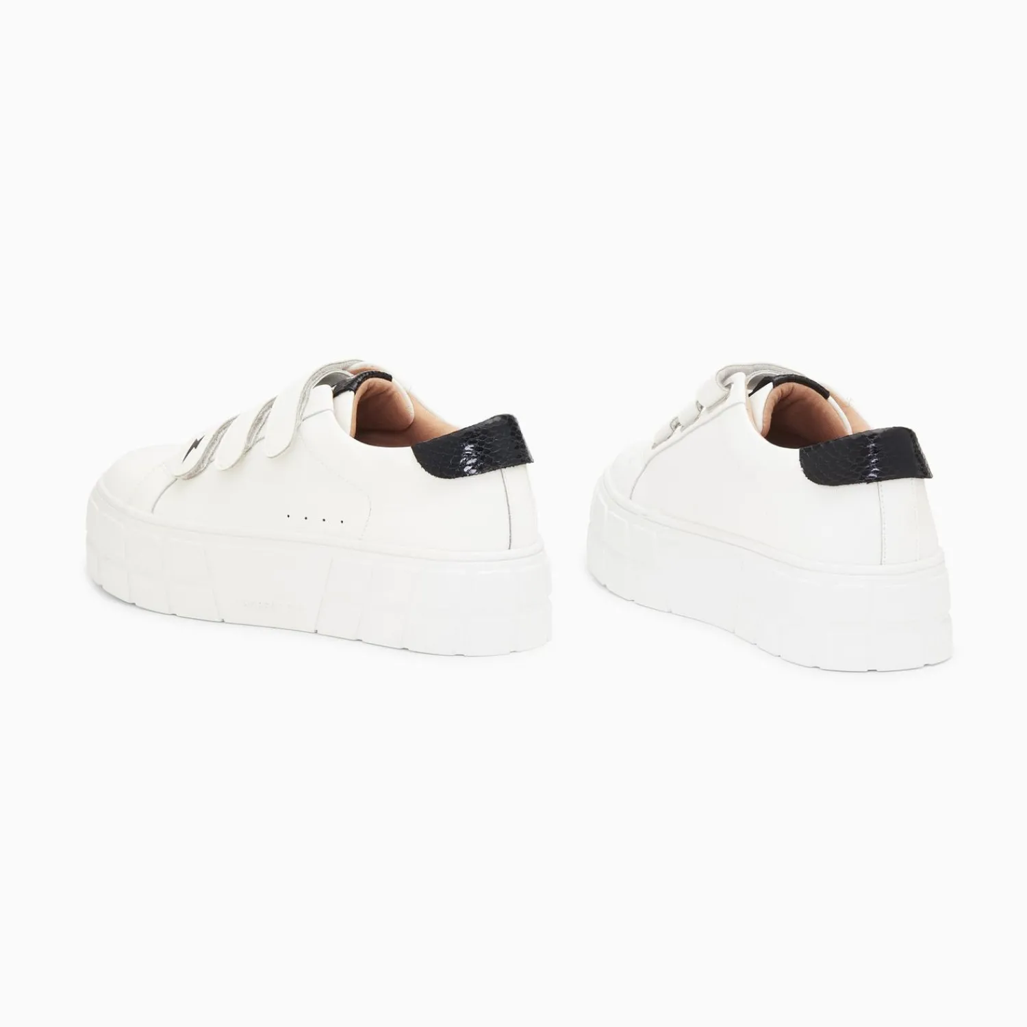 Vanessa Wu Sneakers>Baskets Angela Blanc Et Noir Serpent A Plateforme
