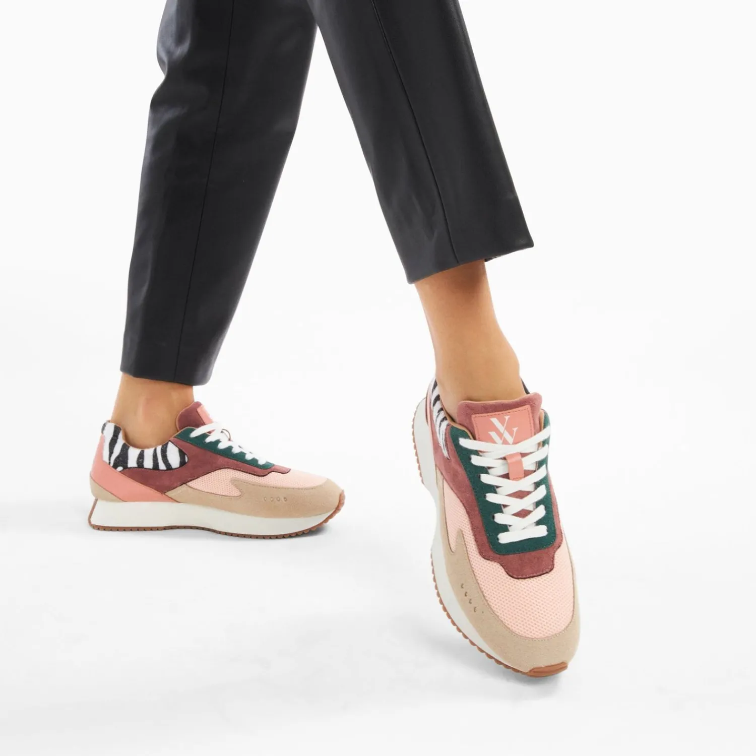 Vanessa Wu Sneakers>Baskets Anouk Rose Et Beige A Semelle Running
