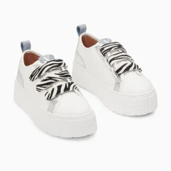 Vanessa Wu Sneakers><noscript><img width=