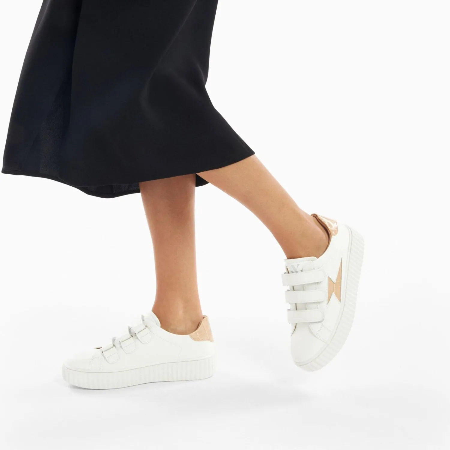 Vanessa Wu Sneakers>Baskets Eclair Elsa Blanc Et Beige Croco A Scratchs