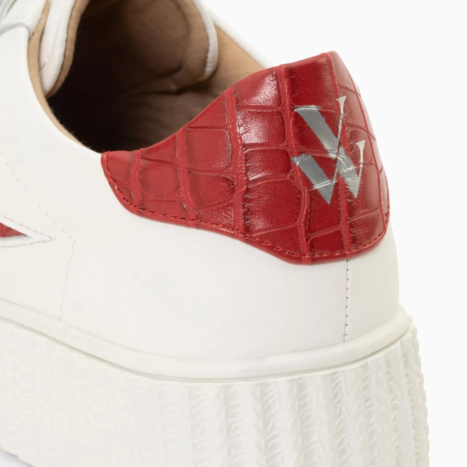 Vanessa Wu Sneakers>Baskets Eclair Elsa Blanc Et Rouge Croco A Scratchs