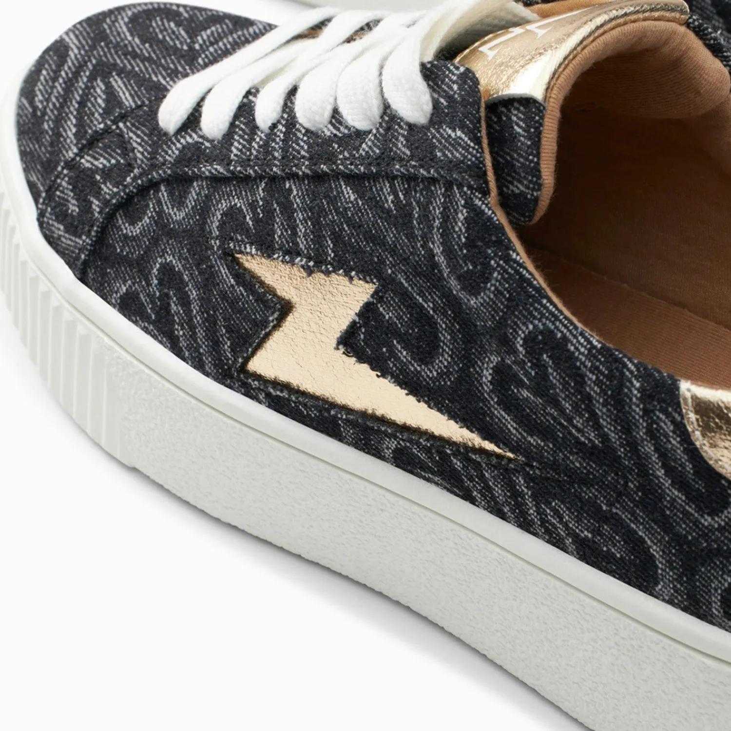 Vanessa Wu Sneakers>Baskets Eclair Enola Noir Coeur A Lacets