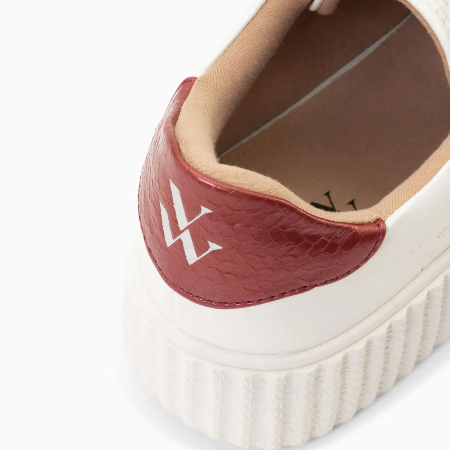 Vanessa Wu Sneakers>Baskets Eclair Eva Blanc Et Bordeaux Serpent A Scratchs
