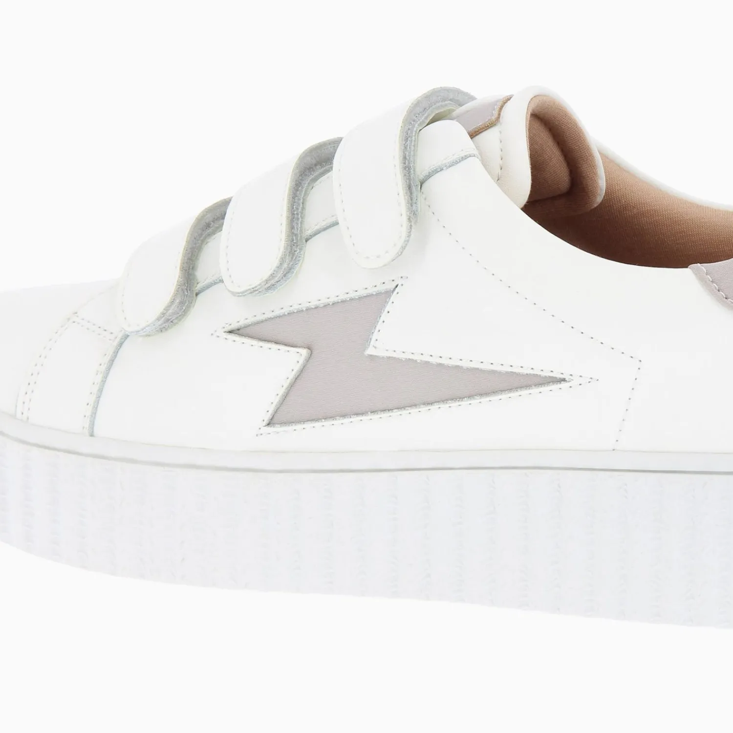 Vanessa Wu Sneakers>Baskets Eclair Larissa Blanches A Details En Satin Taupe