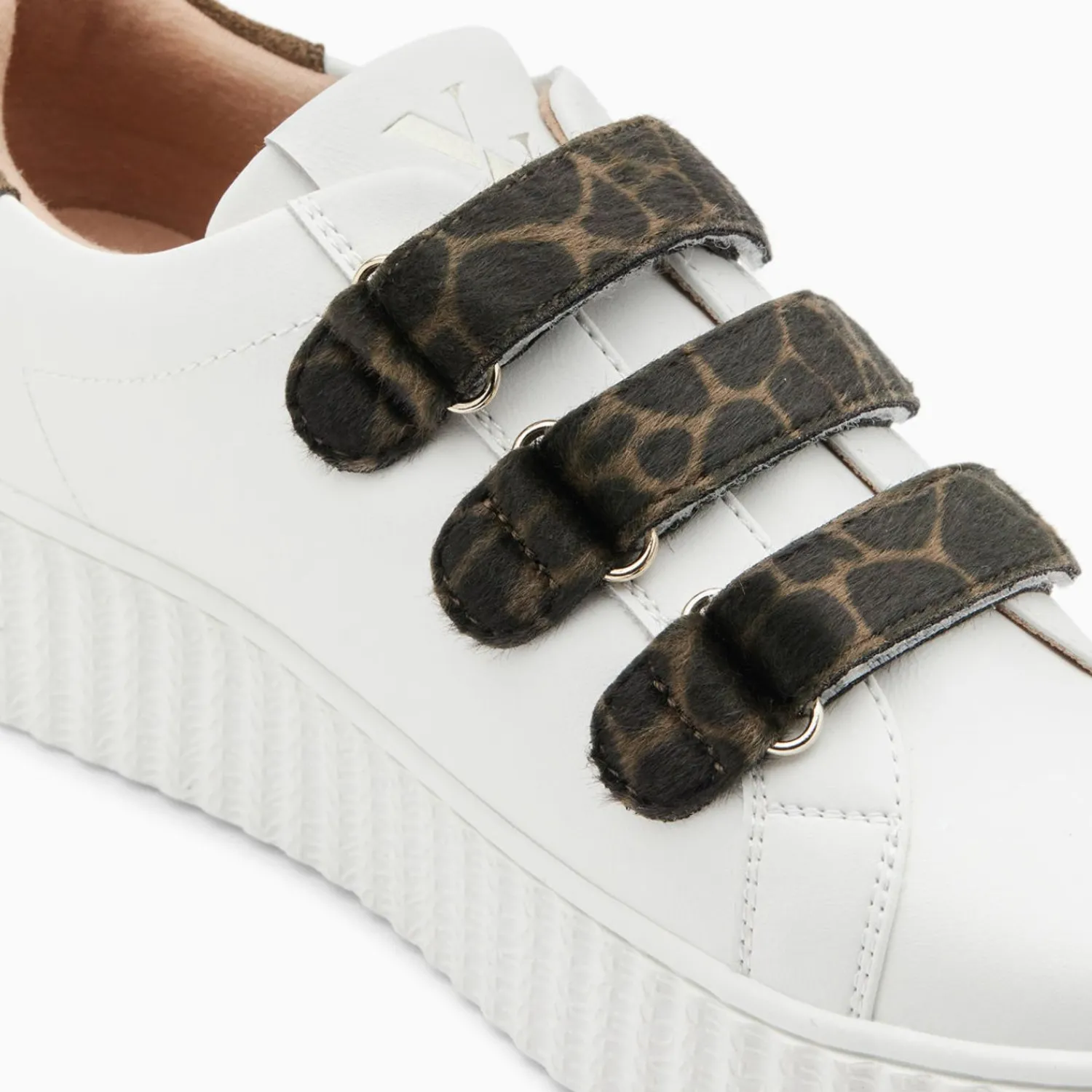 Vanessa Wu Sneakers>Baskets Eclair Thais Blanc Et Or A Scratchs Kaki