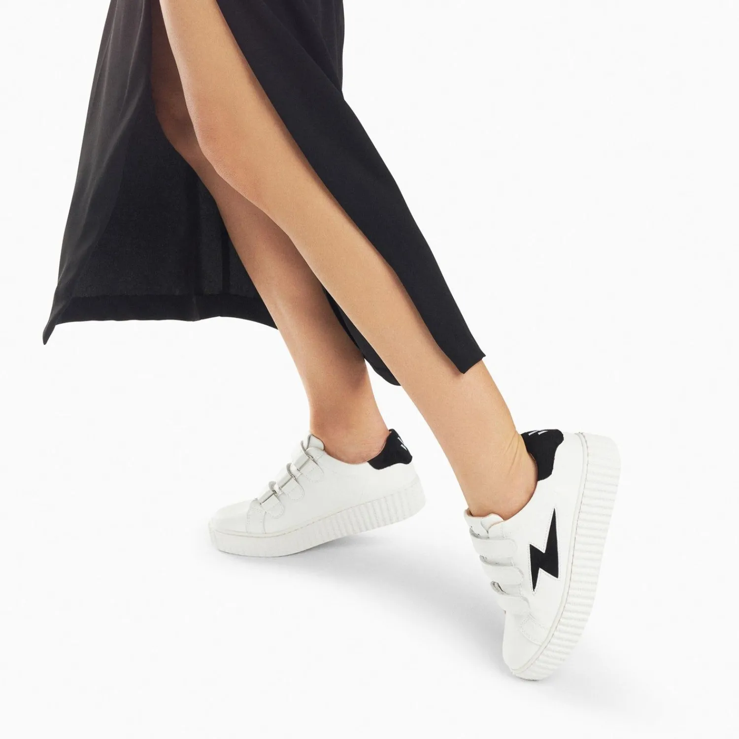 Vanessa Wu Sneakers>Baskets Eclair Vicky Blanc Et Noir A Scratchs