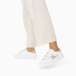 Vanessa Wu Sneakers>Baskets Eclair Vicky Blanc Et Beige A Scratchs
