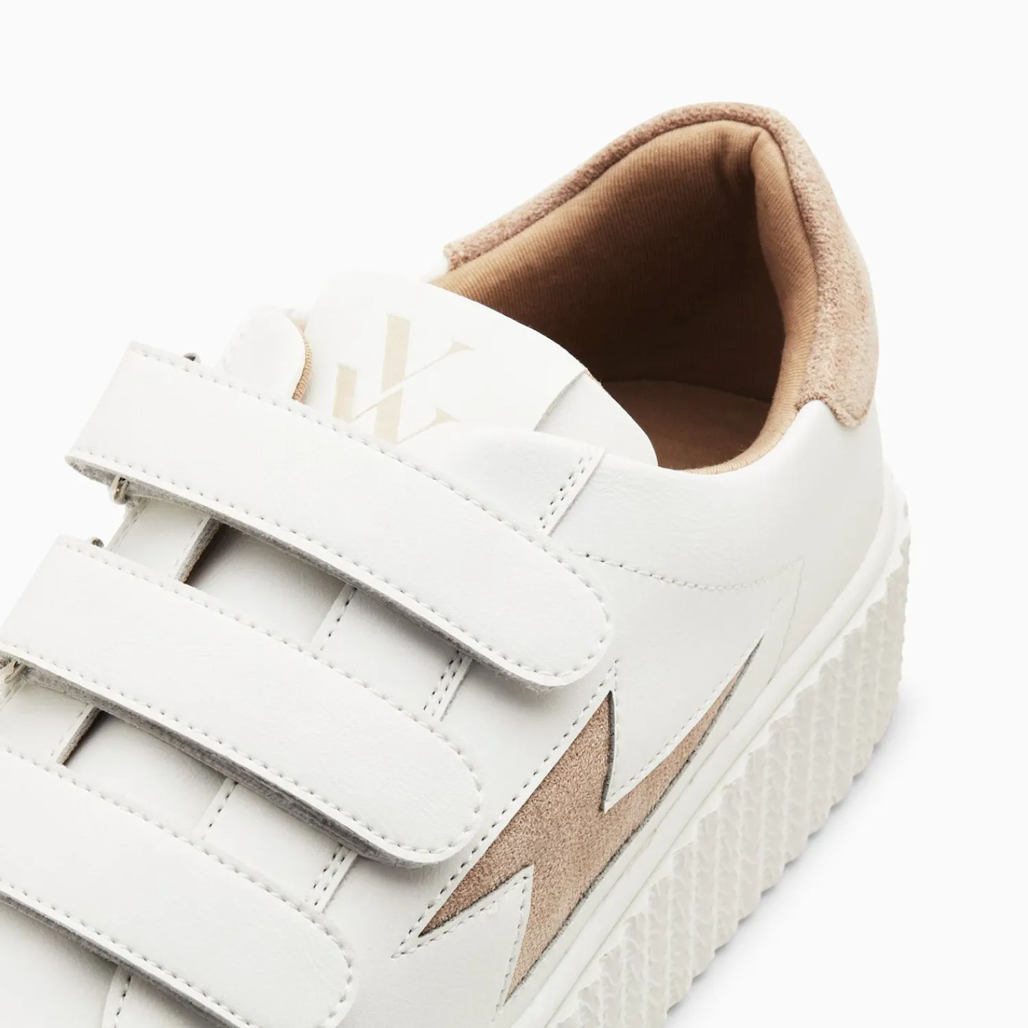 Vanessa Wu Sneakers>Baskets Eclair Vicky Blanc Et Beige A Scratchs