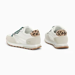 Vanessa Wu Sneakers><noscript><img width=