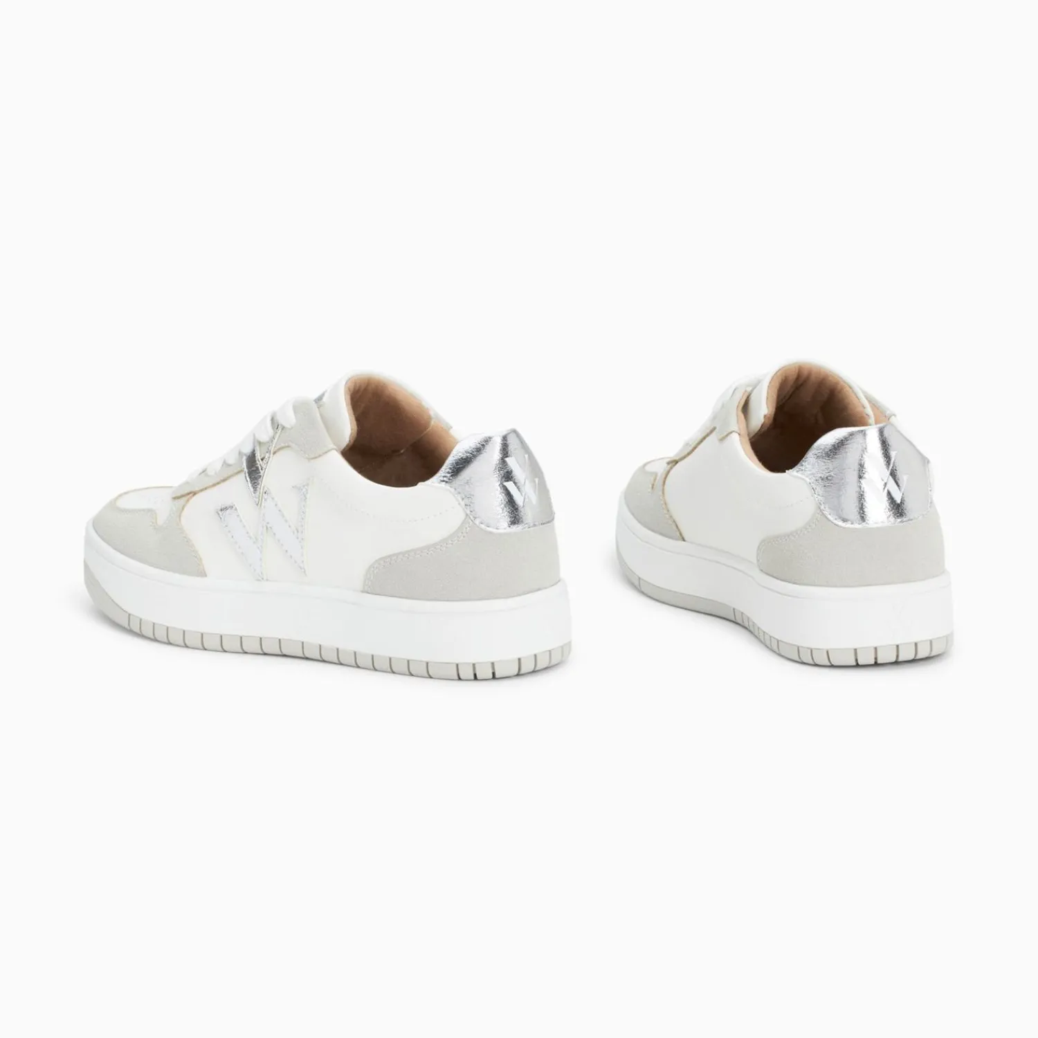 Vanessa Wu Sneakers>Baskets Monogramme Calie Blanc Et Gris