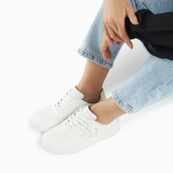 Vanessa Wu Sneakers>Baskets Monogramme Calie Blanches Monochrome