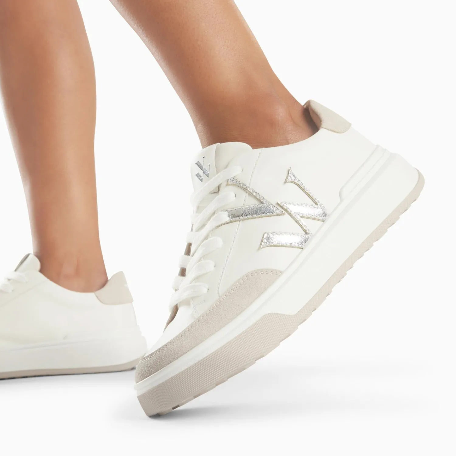 Vanessa Wu Sneakers>Baskets Monogramme Candice Blanc Et Gris