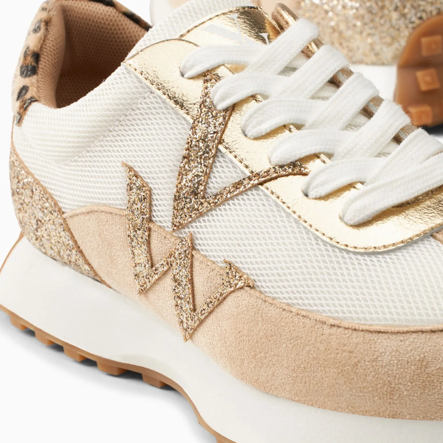 Vanessa Wu Sneakers>Baskets Monogramme Faustine Ivoire Et Beige A Semelle Running