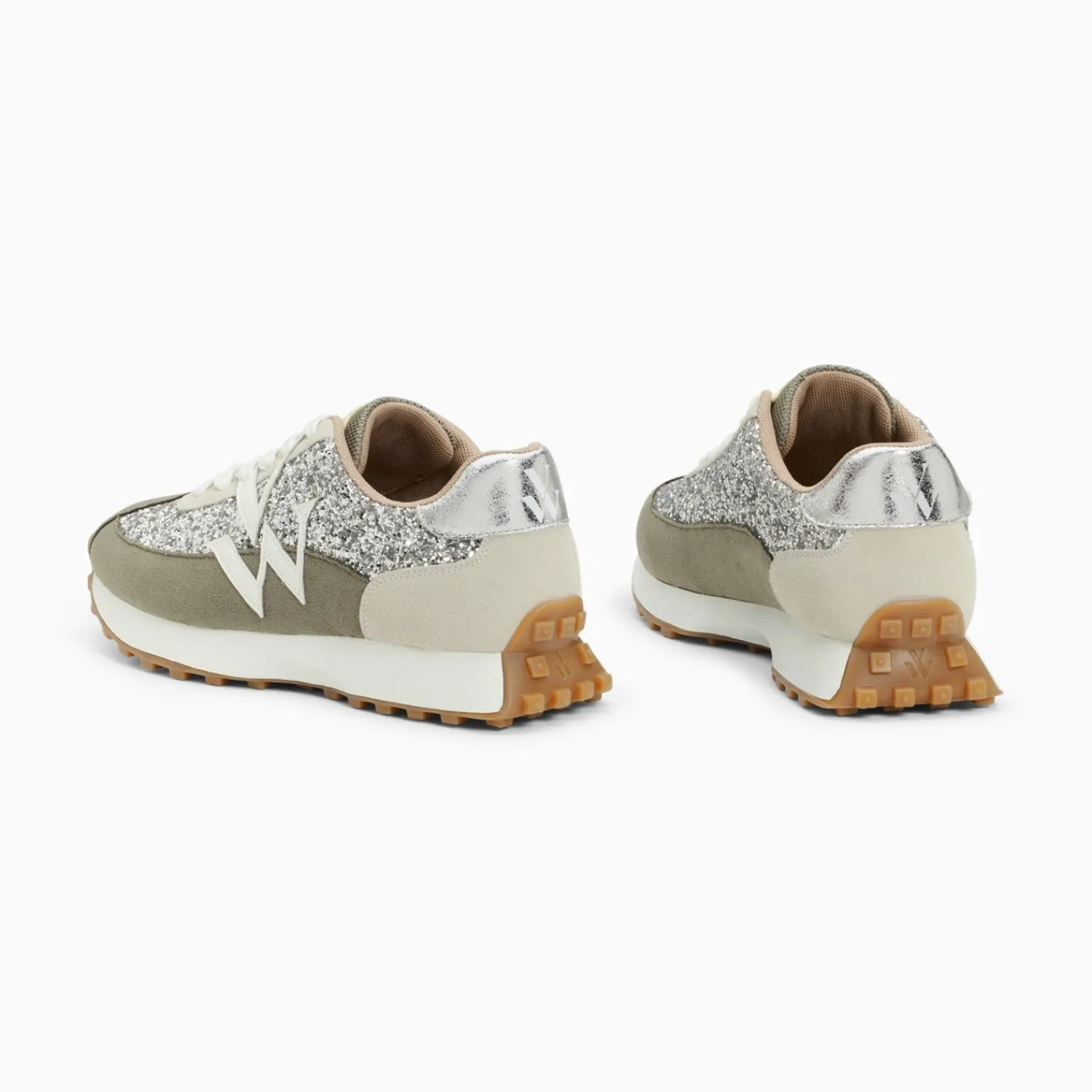 Vanessa Wu Sneakers>Baskets Monogramme Faustine Argent Et Gris A Semelle Running