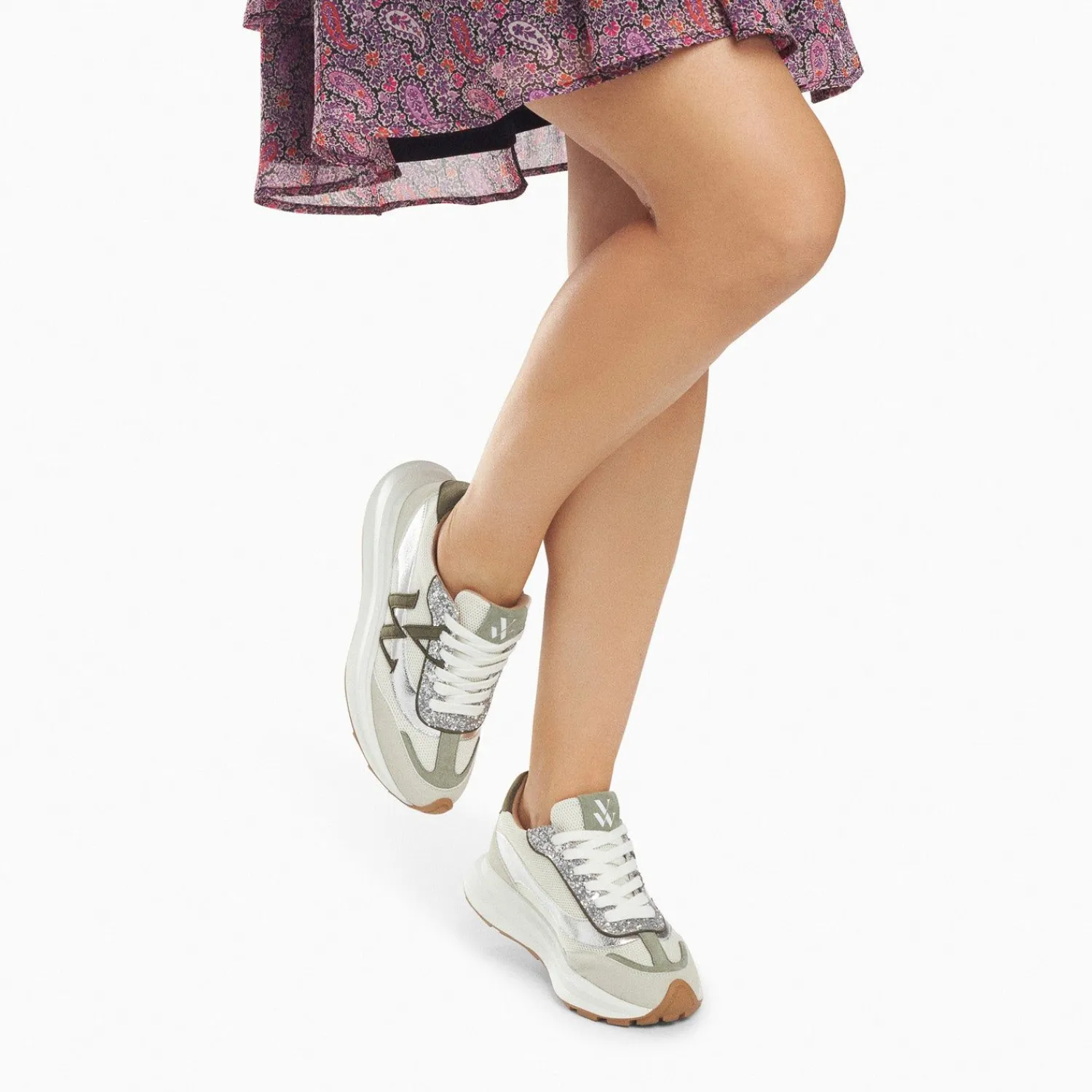 Vanessa Wu Sneakers>Baskets Monogramme Ines Kaki Et Argent A Semelle Oversize
