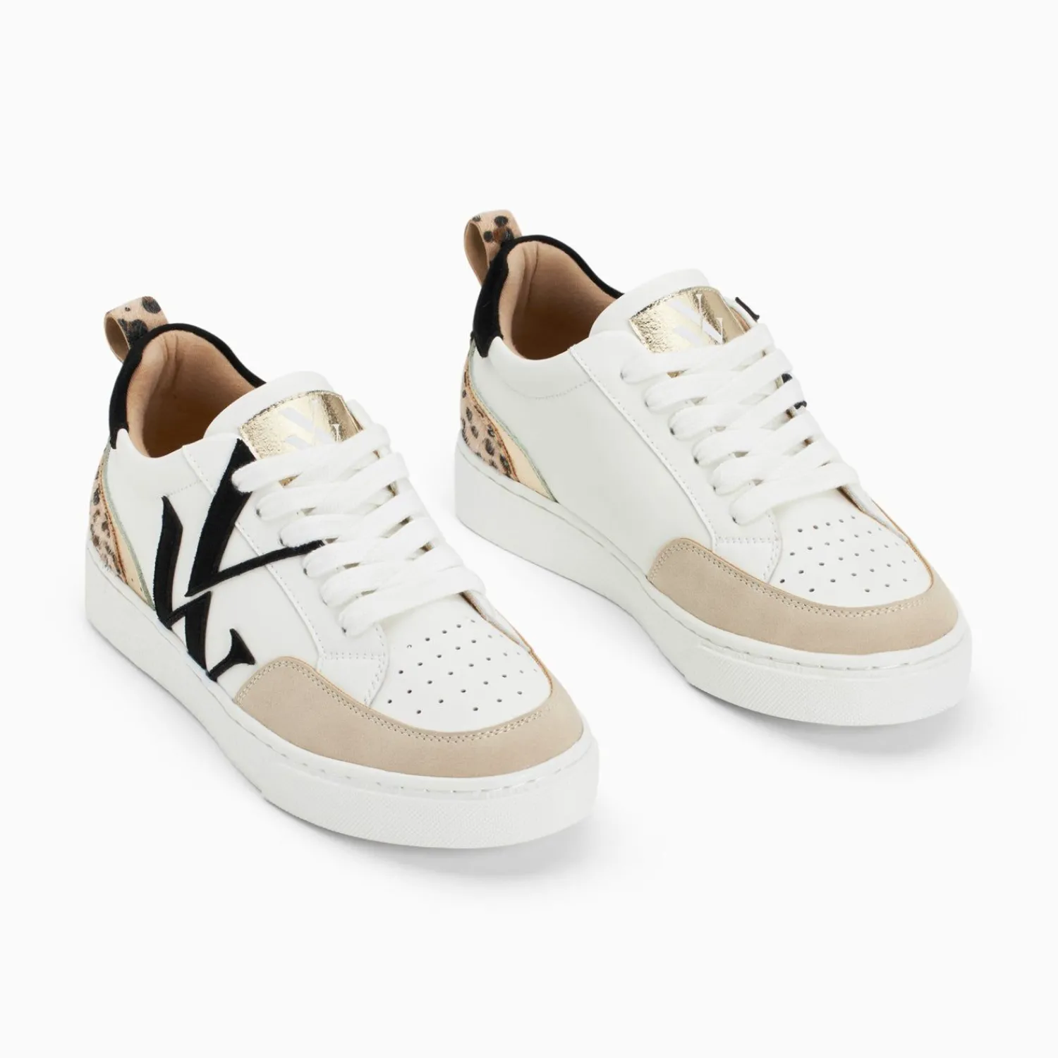 Vanessa Wu Sneakers>Baskets Monogramme Luna Blanc Et Noir