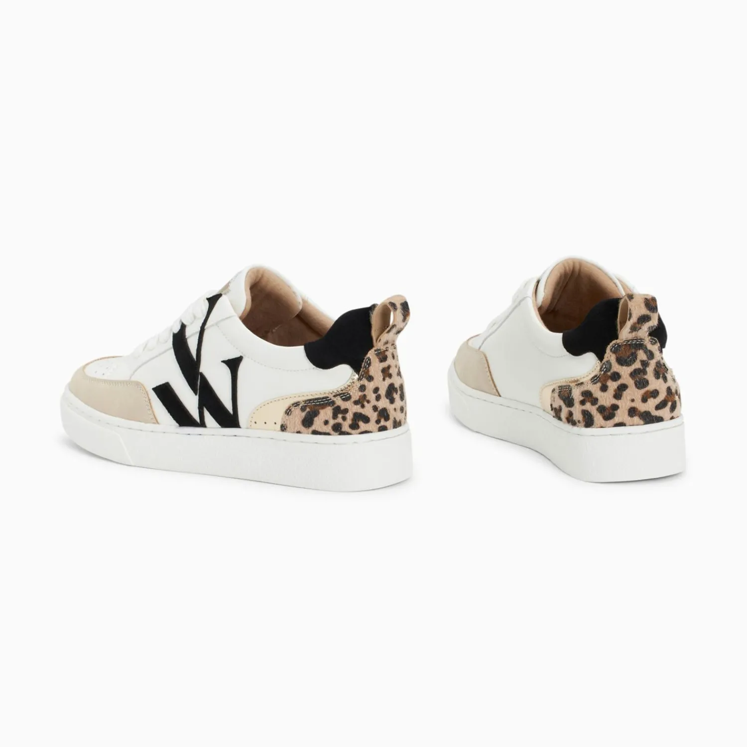 Vanessa Wu Sneakers>Baskets Monogramme Luna Blanc Et Noir