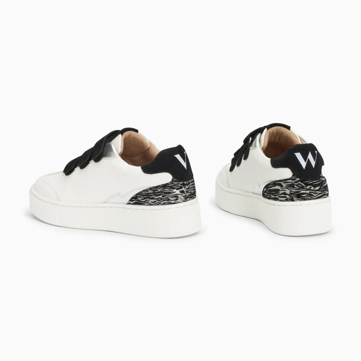 Vanessa Wu Sneakers>Baskets Nahia Blanc Et Argent A Scratchs Noirs