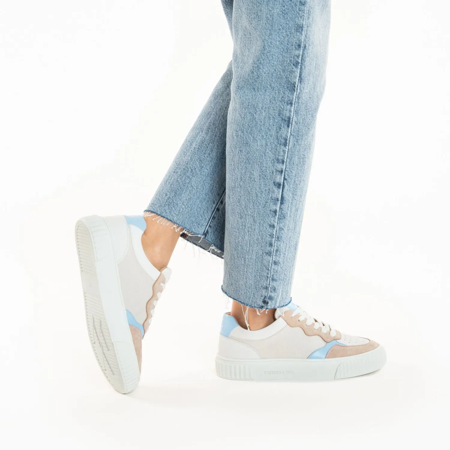Vanessa Wu Sneakers>Baskets Sara En Toile Beige A Details Bleu Clair