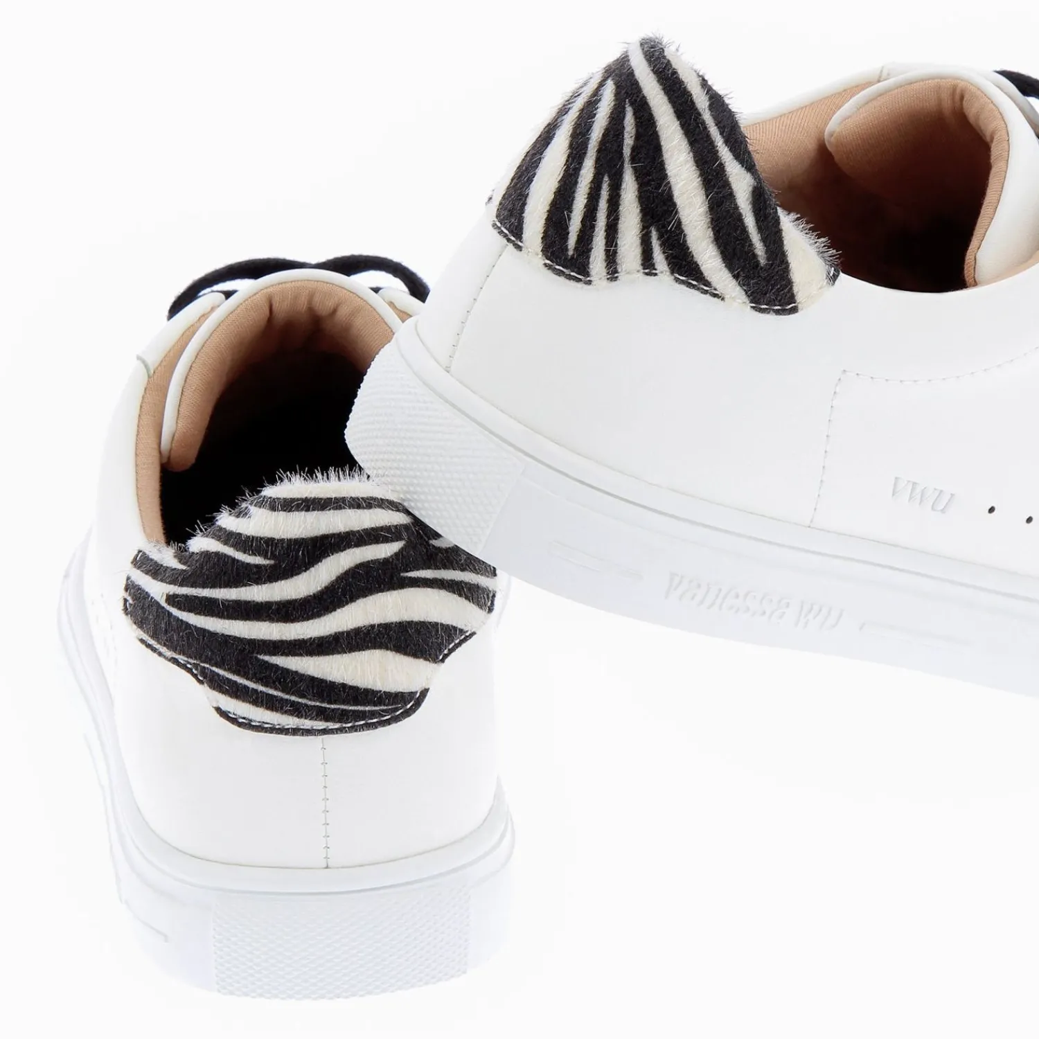 Vanessa Wu Sneakers>Baskets Steph Blanc Et Imprime Zebre A Lacets Noirs