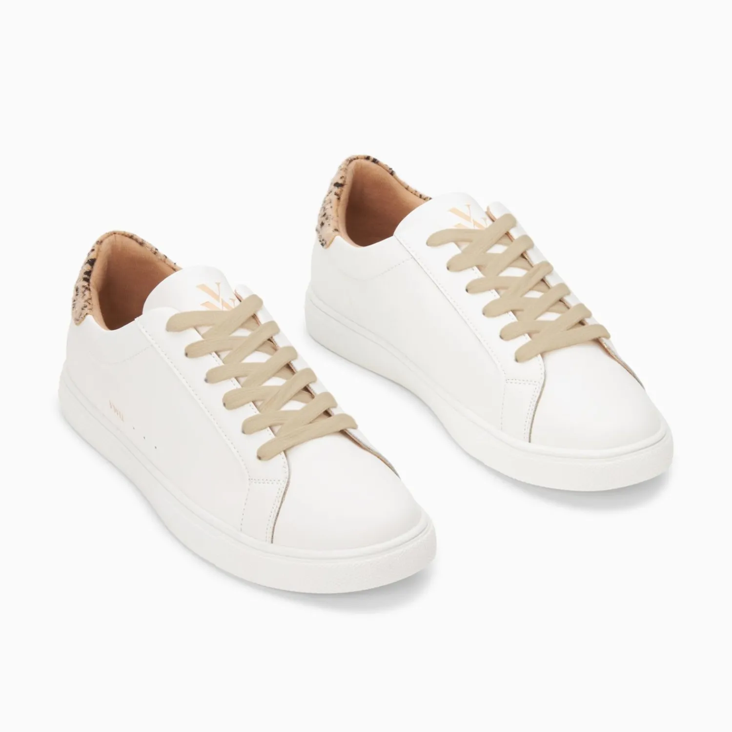 Vanessa Wu Sneakers>Baskets Steph Blanc Et Imprime Guepard A Lacets Beiges