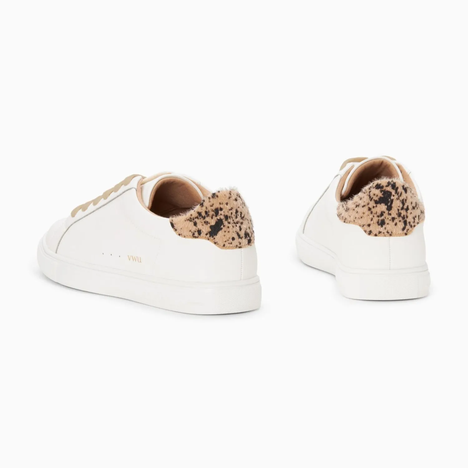 Vanessa Wu Sneakers>Baskets Steph Blanc Et Imprime Guepard A Lacets Beiges