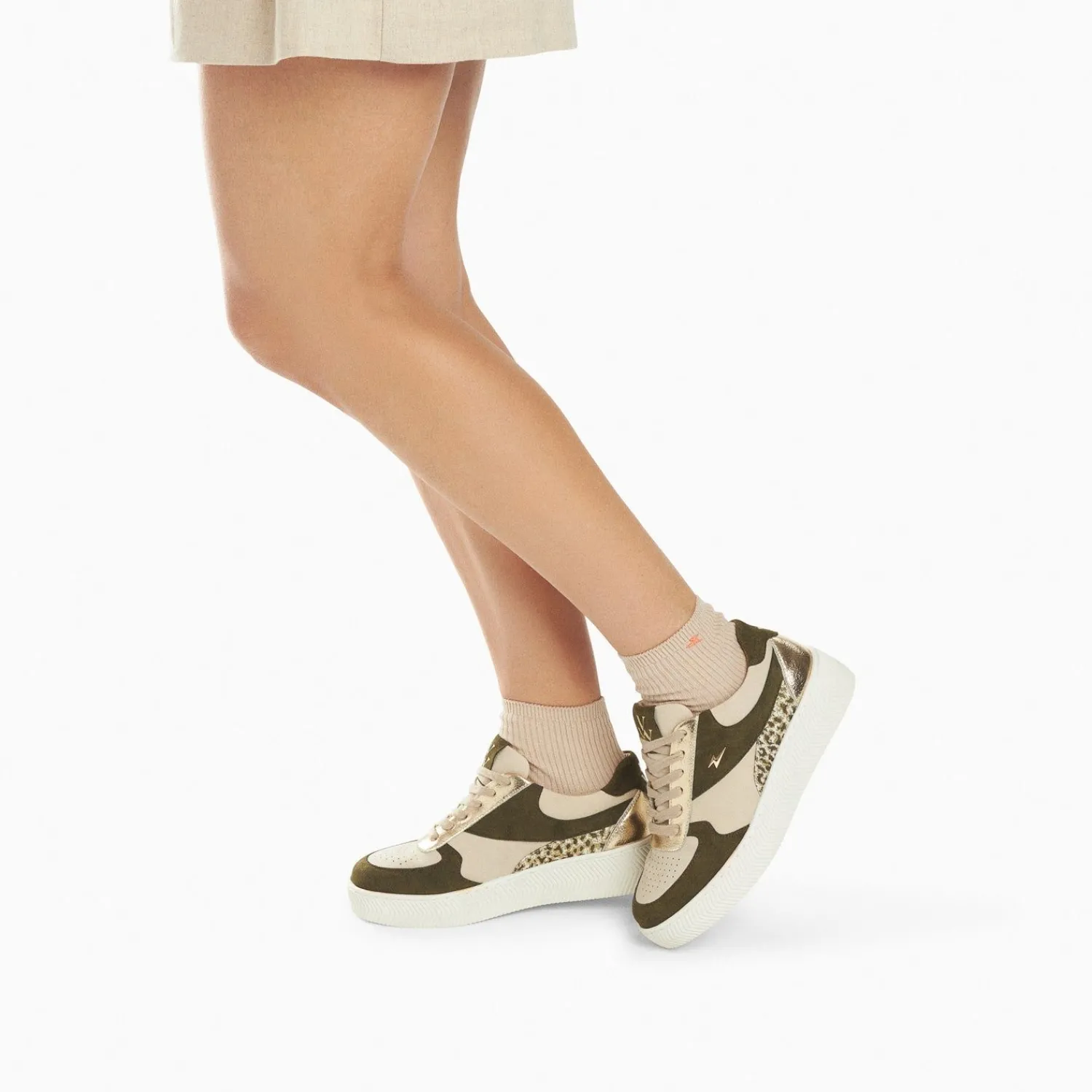 Vanessa Wu Sneakers>Baskets Theonie Beige Et Kaki A Lacets