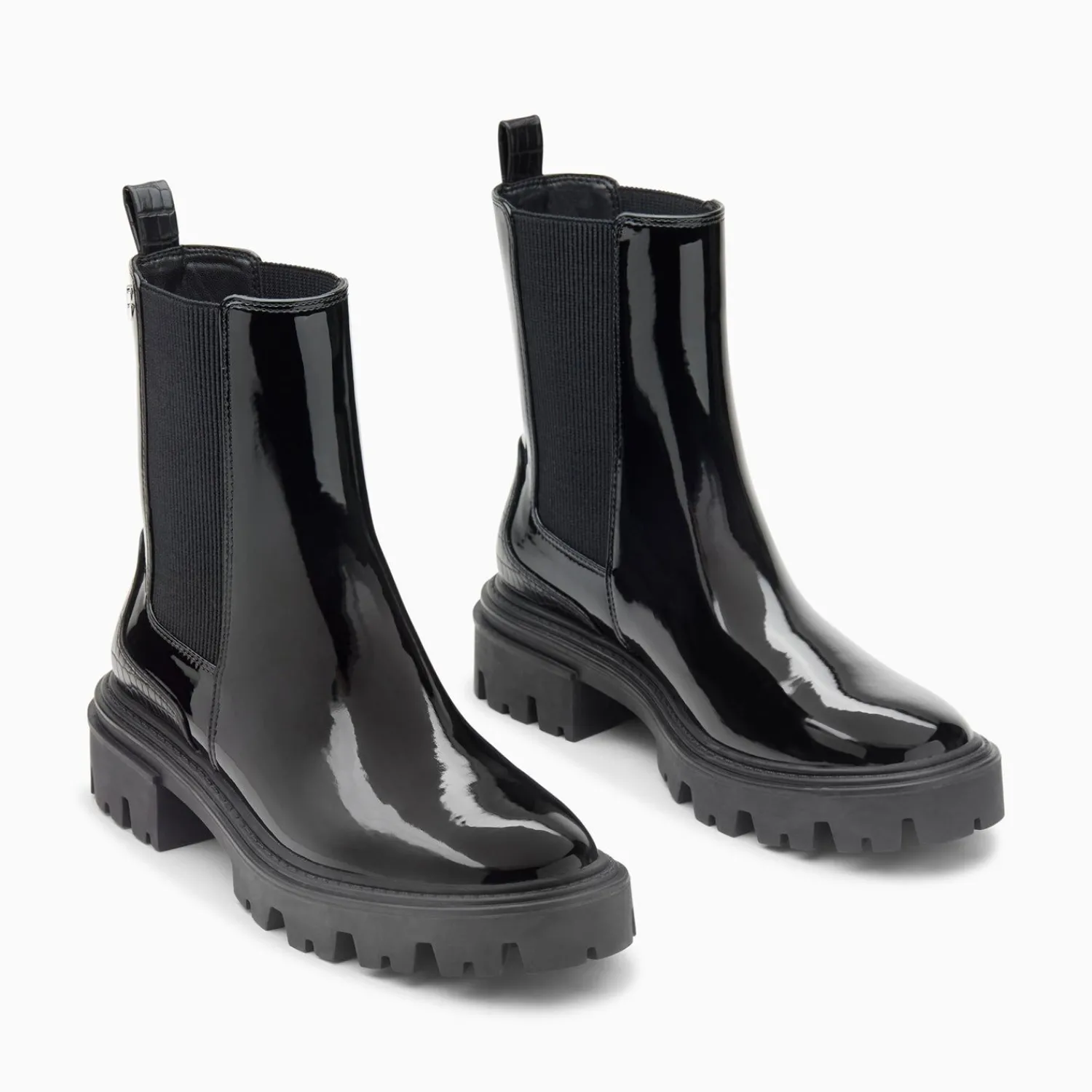Vanessa Wu Bottines>Bottines Chelsea Pamela Noires Vernies A Semelle Crantee