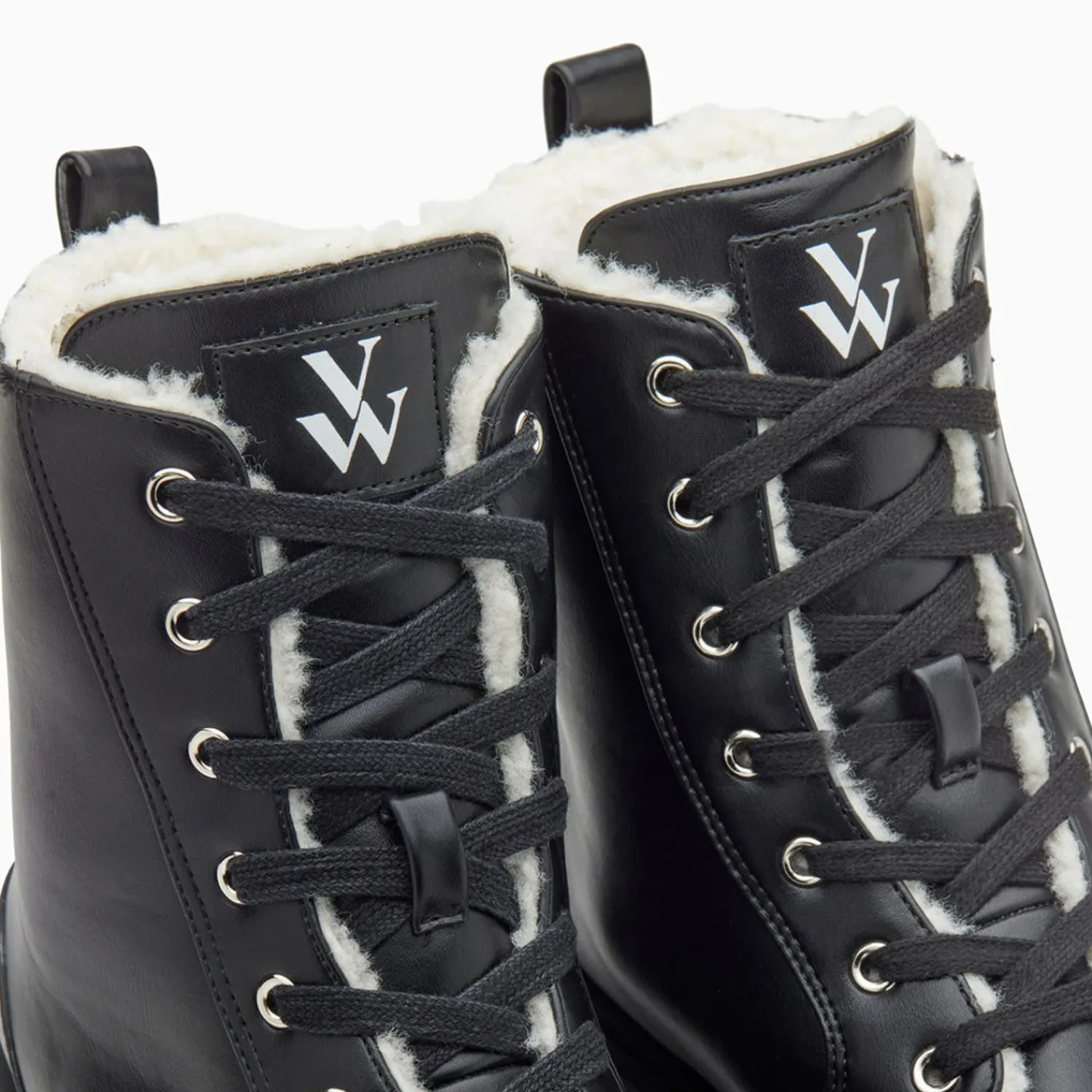 Vanessa Wu Bottines>Bottines Rangers Sally Noires