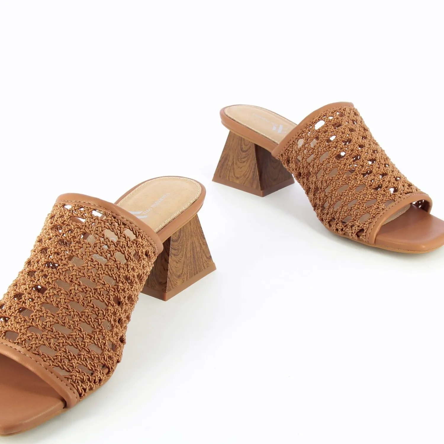 Vanessa Wu Sandales À Talon, Compensées>Mules A Talon Sandrine Camel Tressees Facon Cannage