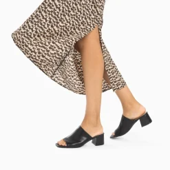 Vanessa Wu Sandales À Talon, Compensées>Mules Peep-Toe Helene Noires A Talon