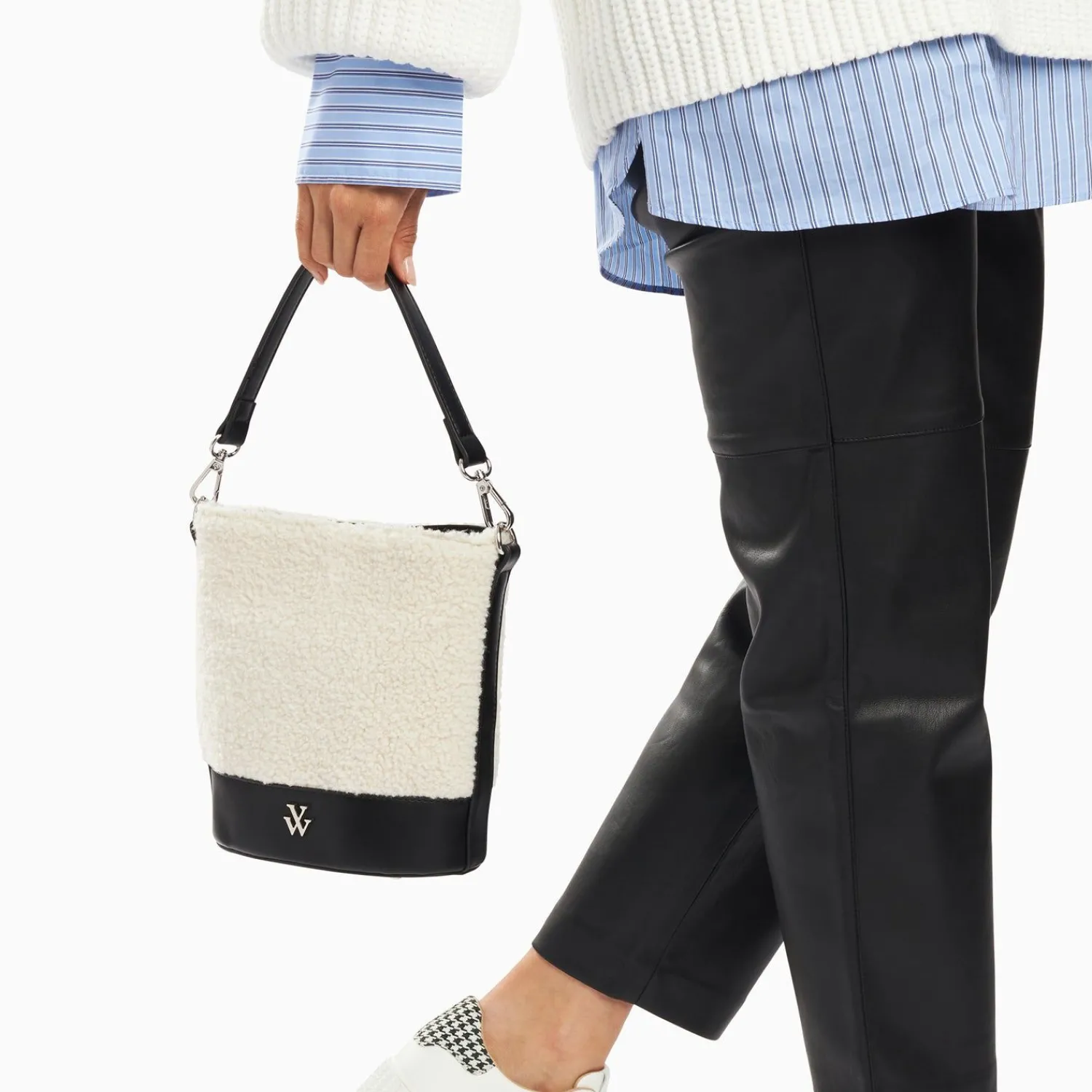 Vanessa Wu Sacs>Sac Seau Milou Ivoire Et Noir En Faux Shearling